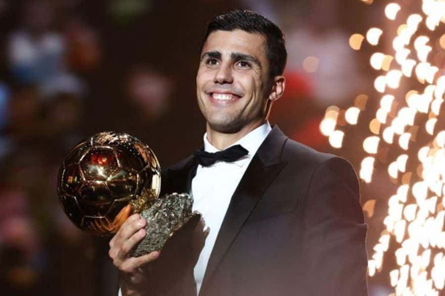 Rodri Peraih Ballon d'Or Setia Gunakan Mobil Bekas