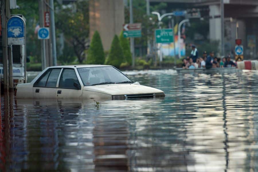 cara membedakan mobil bekas banjir