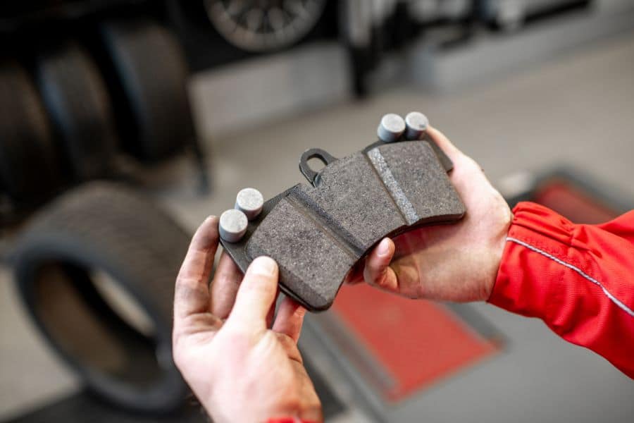 rincian servis mobil