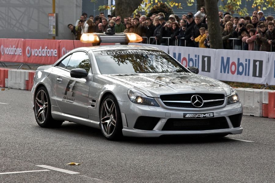 tugas safety car