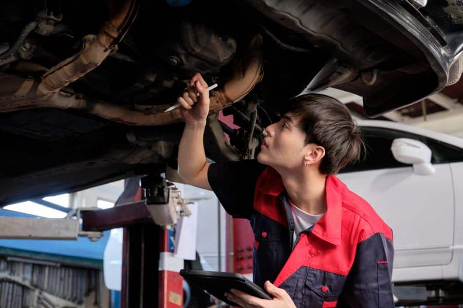 inspeksi mobil bekas jakarta barat